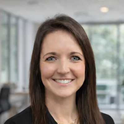 A headshot photo of Dr. Victoria Shearer